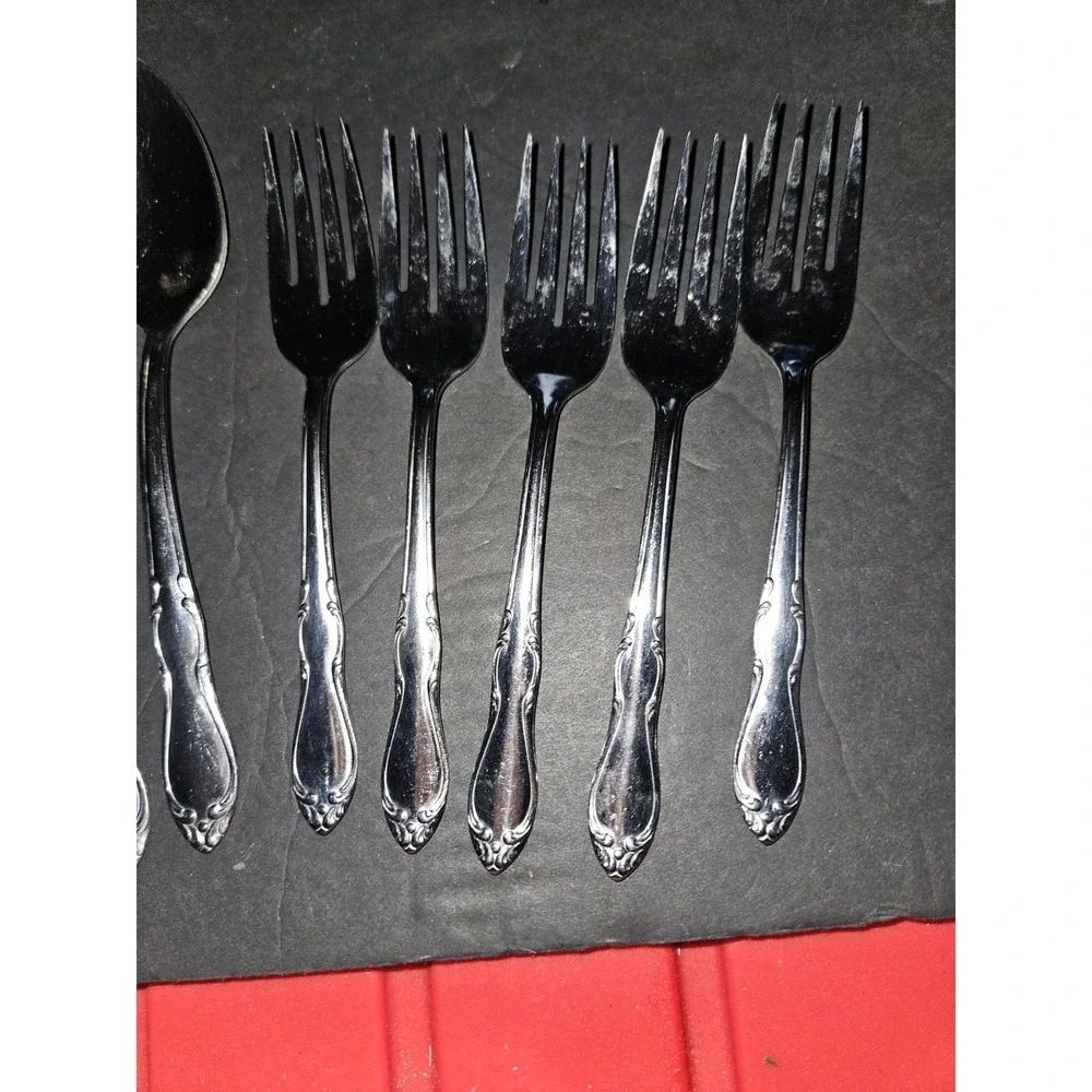 Oneida chateau flatware